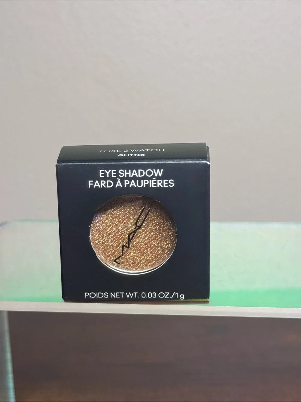 Mac Dazzleshadow metallic eyeshadow I like 2 watch